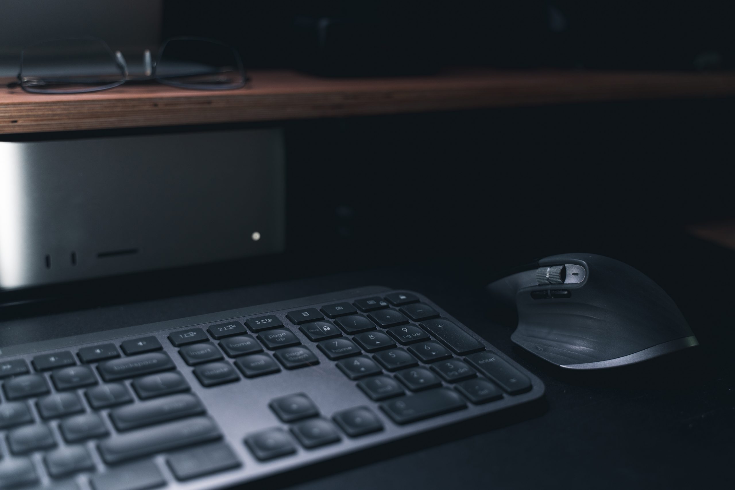 Himy Creative Studio console